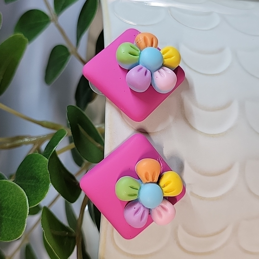 80s BARBIECORE STATEMENT EARRINGS